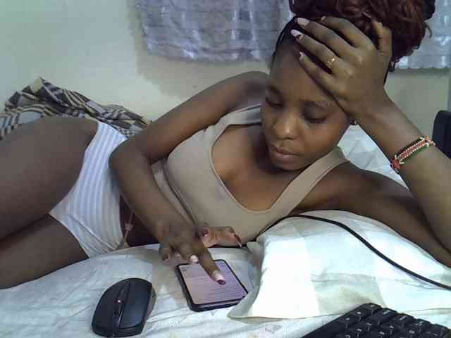 Ebonysly webcam