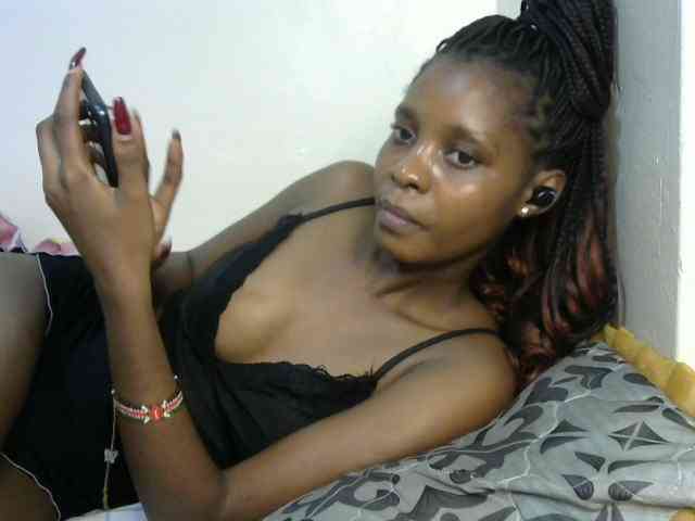 Ebonysly webcam