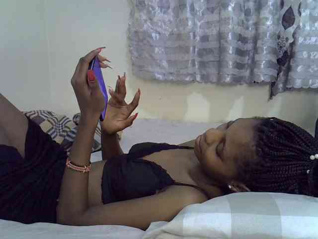 Ebonysly webcam