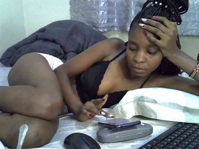 Ebonysly webcam
