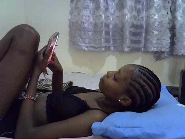 Ebonysly