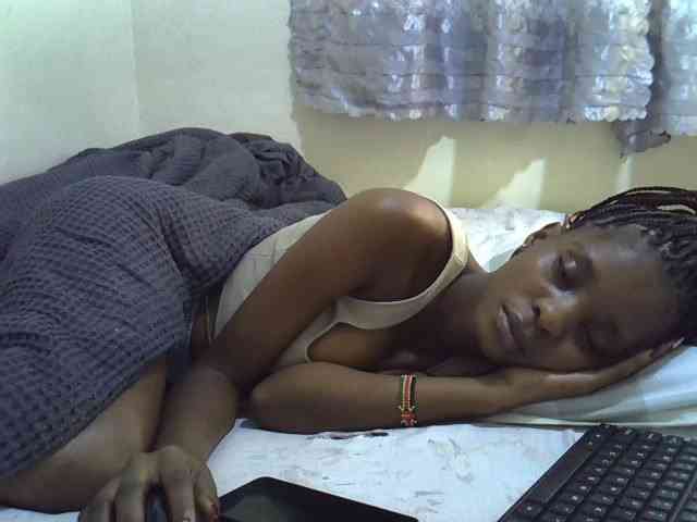 Ebonysly webcam