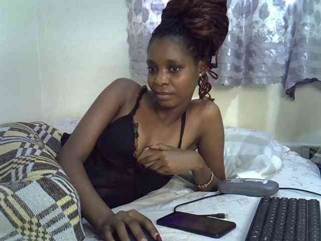 Ebonysly webcam