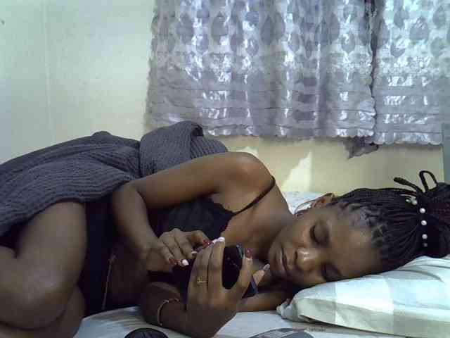 Ebonysly webcam