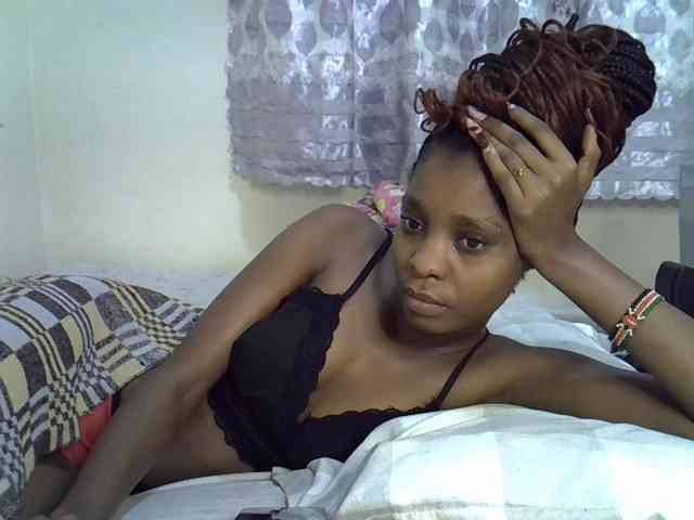 Ebonysly webcam