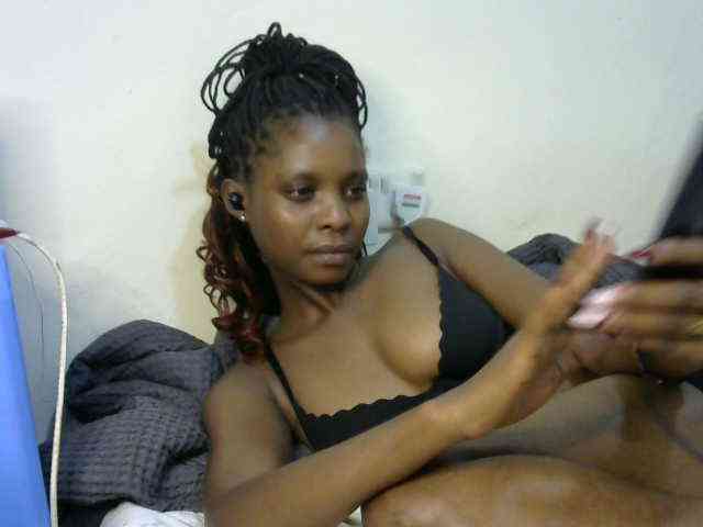 Ebonysly webcam