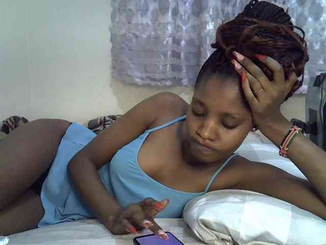 Ebonysly webcam