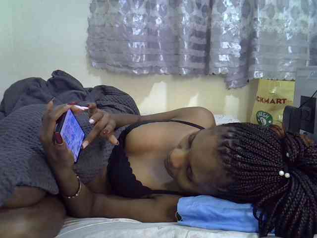 Ebonysly webcam