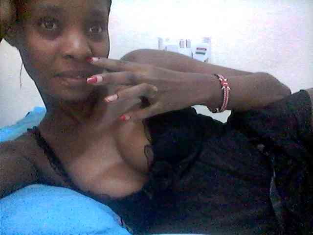 Ebonysly webcam