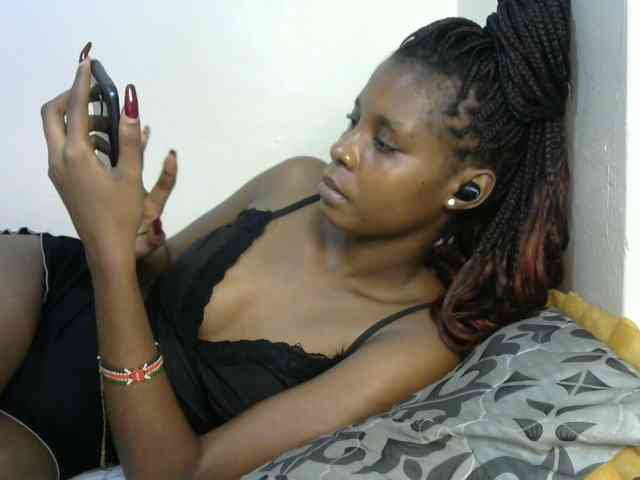 Ebonysly webcam