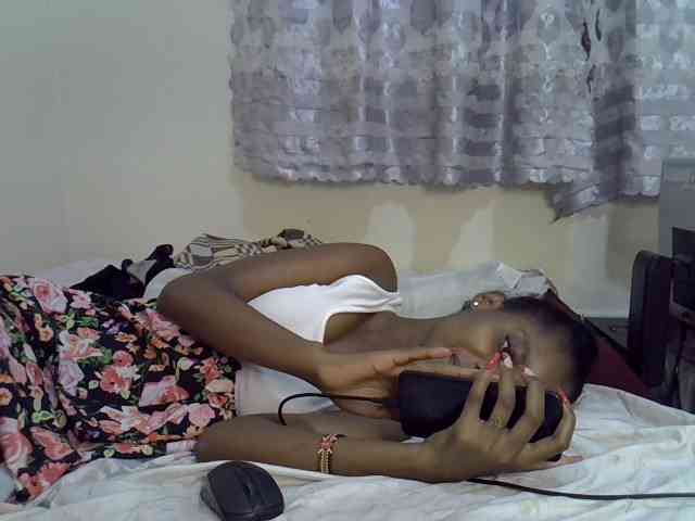 Ebonysly webcam