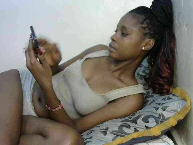 Ebonysly webcam