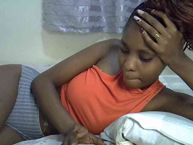 Ebonysly webcam