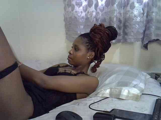 Ebonysly webcam