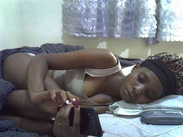 Ebonysly webcam