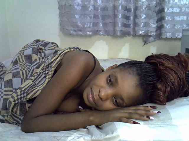 Ebonysly webcam