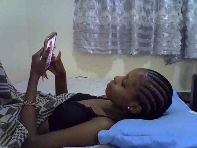 Ebonysly
