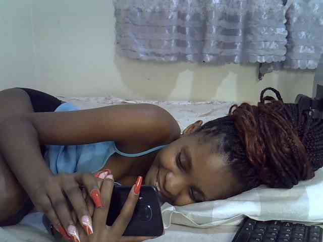 Ebonysly webcam
