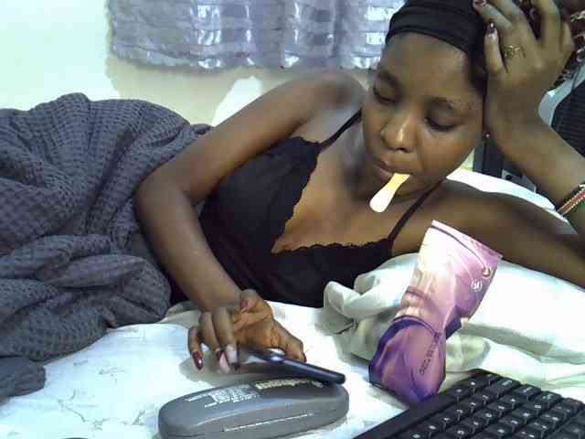 Ebonysly webcam