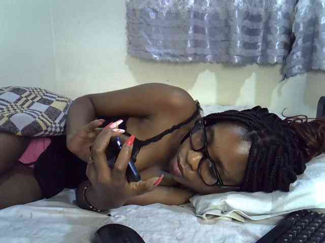 Ebonysly Ebonysly
