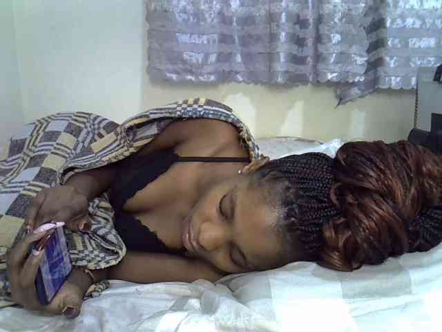Ebonysly webcam