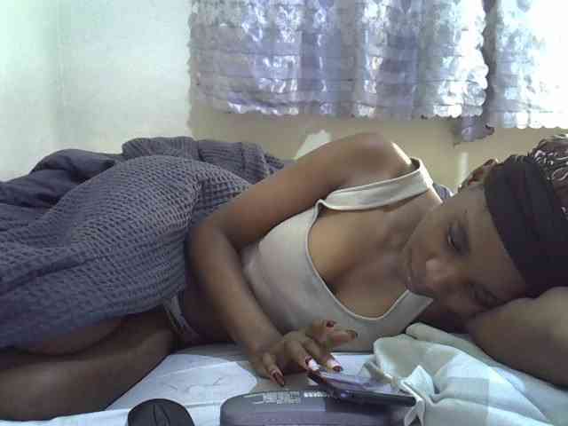 Ebonysly webcam