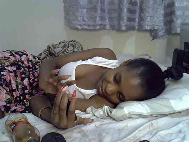Ebonysly webcam