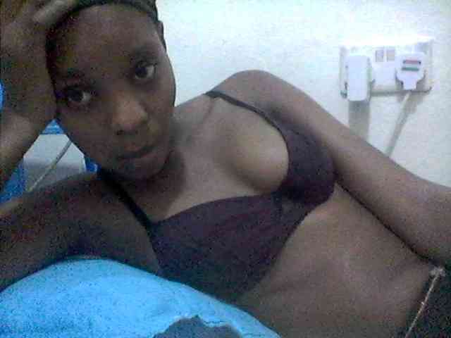 Ebonysly webcam