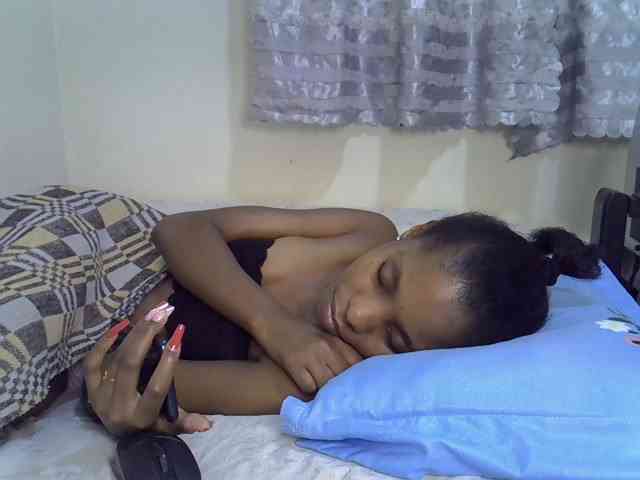 Ebonysly webcam