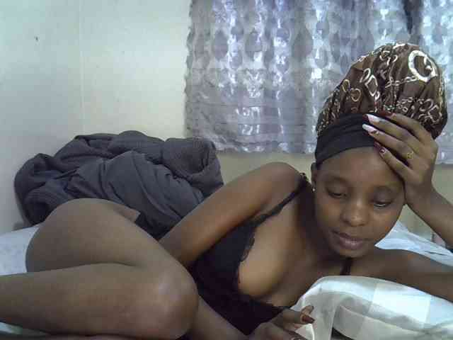 Ebonysly webcam