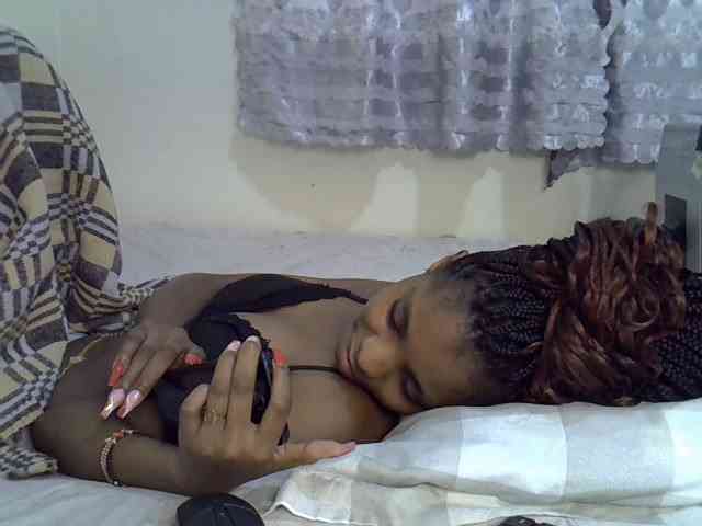 Ebonysly webcam
