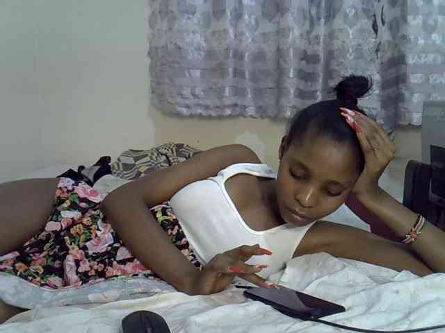 Ebonysly webcam
