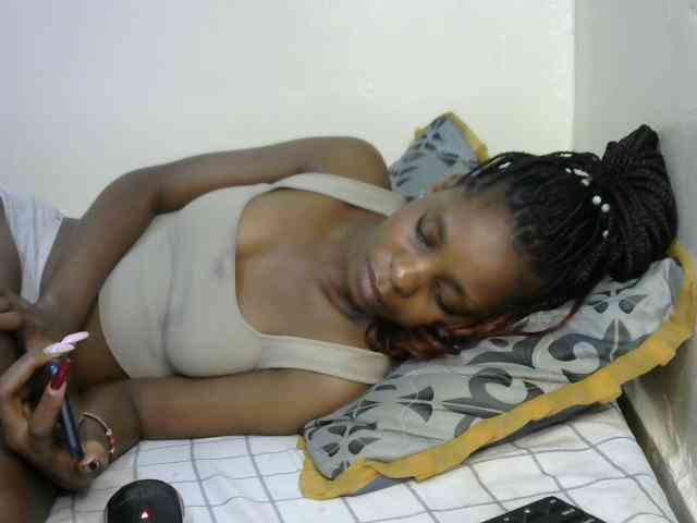 Ebonysly webcam