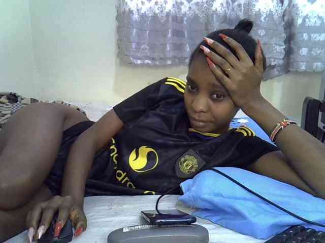 Ebonysly webcam