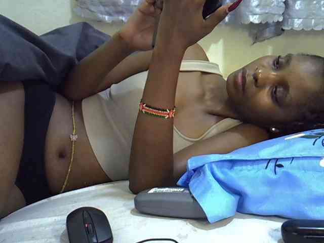 Ebonysly webcam