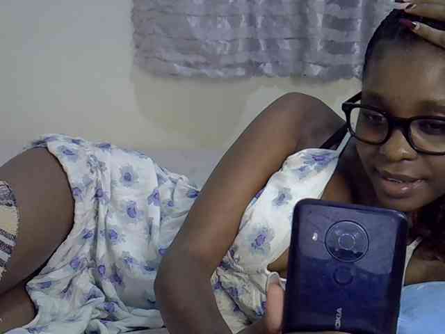 Ebonysly webcam