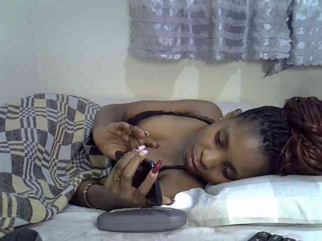 Ebonysly webcam