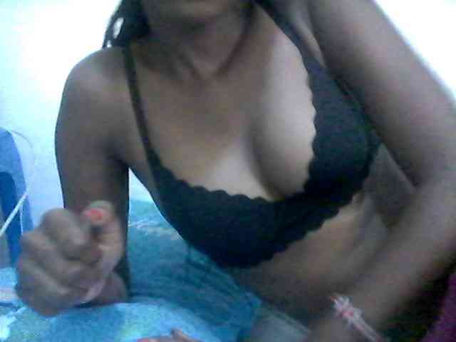 Ebonysly webcam