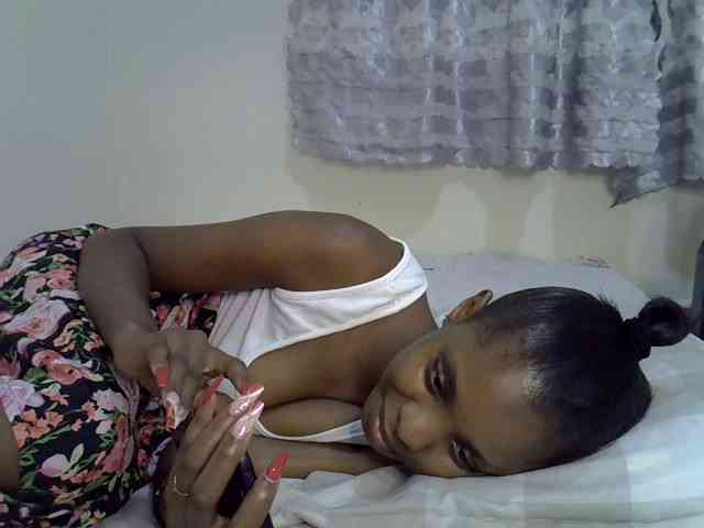 Ebonysly webcam