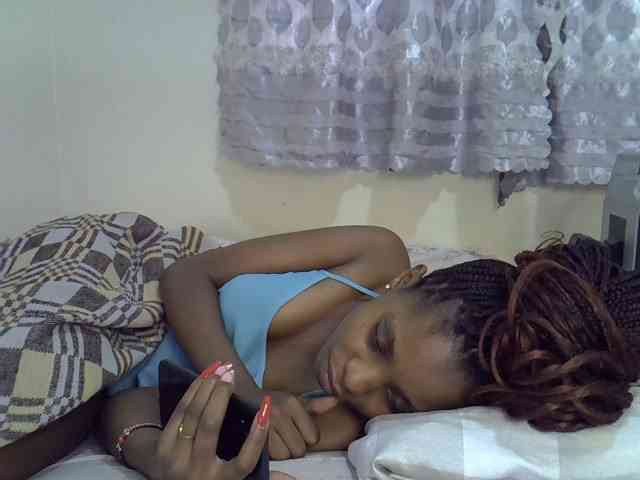 Ebonysly webcam