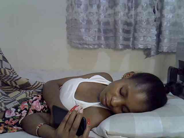 Ebonysly webcam