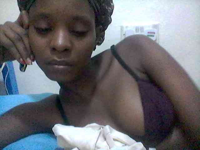 Ebonysly webcam