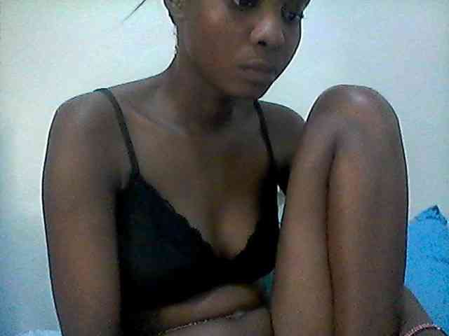 Ebonysly webcam