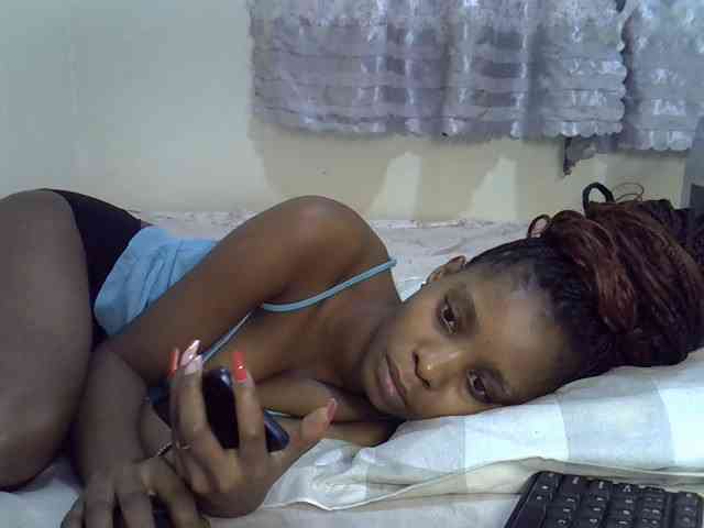 Ebonysly webcam