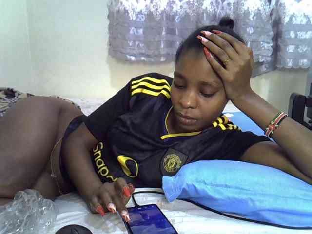 Ebonysly webcam
