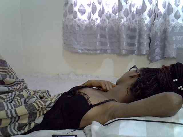 Ebonysly webcam