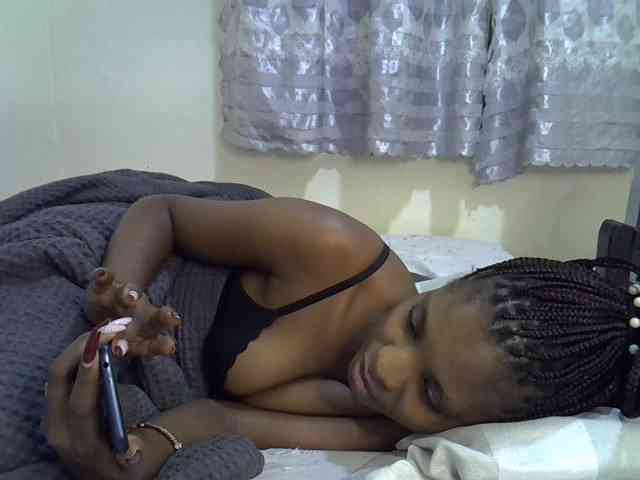Ebonysly webcam