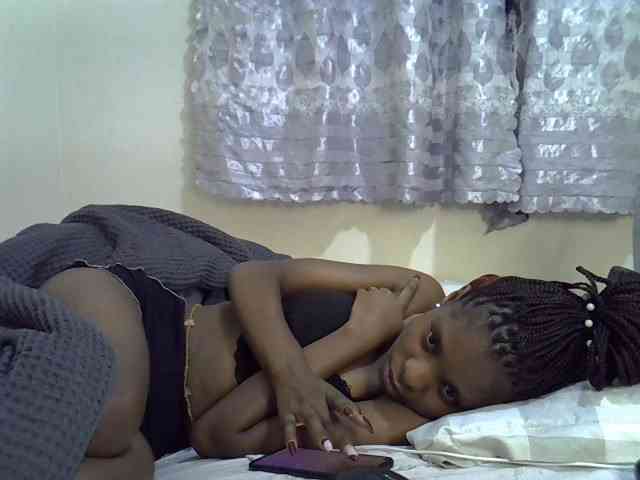 Ebonysly webcam