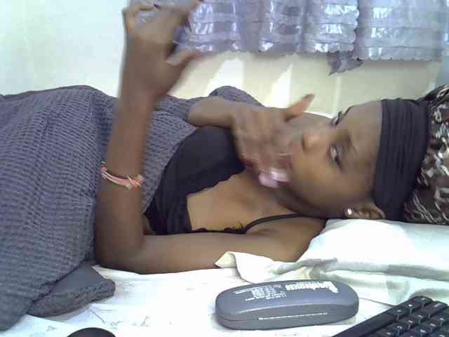 Ebonysly webcam