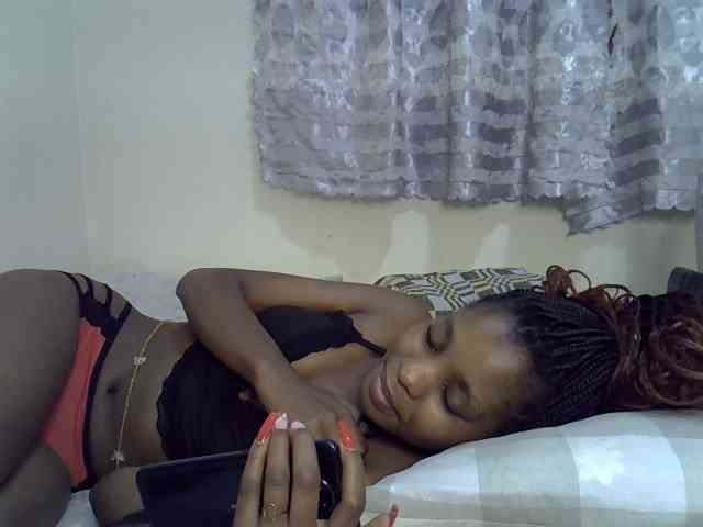 Ebonysly webcam